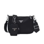 【極美品】大人気 PRADA プラダ ナイロン ショルダーバッグ 大容量 多機能 軽量 スマホ収納可 旅行 PRADA Shoulder Bag Black