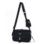 希少 大人気 PRADA プラダ ナイロン ショルダーバッグ ブラック男女兼用 PRADA Shoulder Bag Black番号PR005 - 画像 (5)