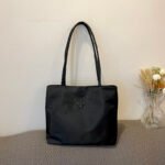 大容量・軽量 人気 PRADA プラダ ナイロン トートバッグ プラダ トートバッグ 男女兼用 Prada Handbag shoppingbag 番号PR005 - 画像 (11)