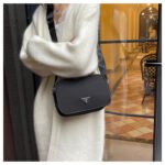 大人気 プラダ ショルダーバッグ PRADA Shoulder Bag - 画像 (20)
