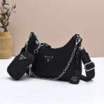 大人気 プラダ ショルダーバッグ ナイロンバッグ PRADA Shoulder Bag 番号PR001 - 画像 (2)