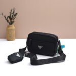 New 大人気 プラダ ショルダーバッグ ナイロンバッグ 男女兼用 PRADA Shoulder Bag 番号PR002 - 画像 (4)