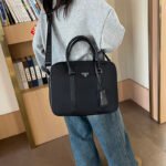 プラダ PRADA トートバッグ 三角ロゴ ショルダーバッグ ナイロン PRADA トートバッグ プラダ ショルダーバッグ Prada Shoulder Bag - 画像 (6)