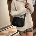 New PRADA Crossbody Bag Shoulder Bag 大人気 プラダ ショルダーバッグ PUレザー バッグ 男女兼用 番号PR006 - 画像 (17)