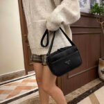 New PRADA Crossbody Bag Shoulder Bag 大人気 プラダ ショルダーバッグ PUレザー バッグ 男女兼用 番号PR006 - 画像 (18)