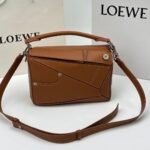 新品 LOEWE パズルバッグ スモール ソフトグレインカーフスキン　サンド 大人気 高品質