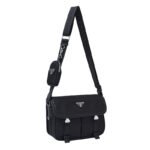 大容量 多機能 PRADA プラダ ナイロン ショルダーバッグ ブラック希少 大人気 男女兼用 PRADA Shoulder Bag Black - 画像 (6)