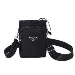 極美品 PRADA プラダ スマホショルダー プラダ スマートフォンケース スマホショルダーバッグ ナイロン 男女兼用 | PRADA Mint Condition Nylon Smartphone Shoulder Bag - Unisex Crossbody Phone Pouch